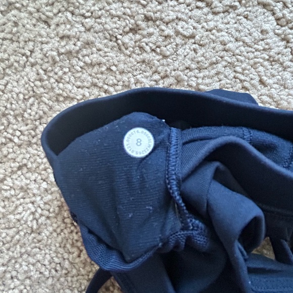 Lululemon Energy Bra in True Navy - Picture 3 of 3